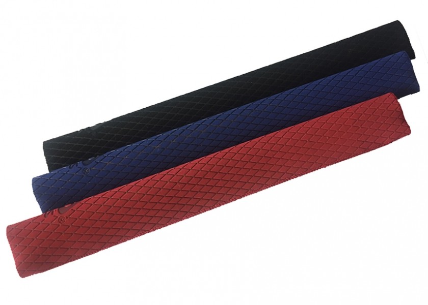 Грип IBS Super Grip с диамантен релеф (Цвят: Черен)