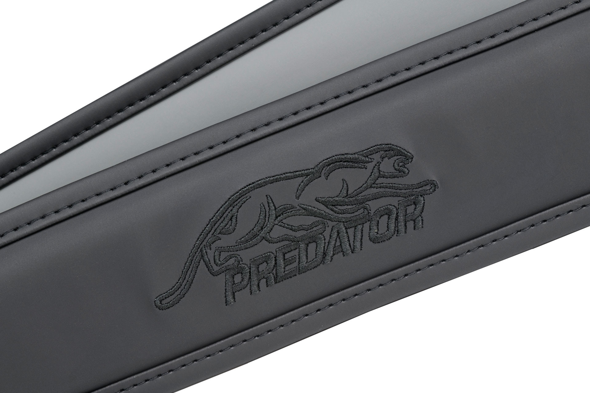 Твърд калъф за щеки Predator ROADLINE 2/4 черно/сиво